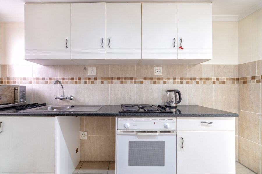 1 Bedroom Property for Sale in Paulshof Gauteng