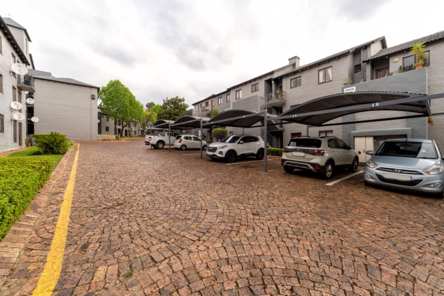 1 Bedroom Property for Sale in Paulshof Gauteng