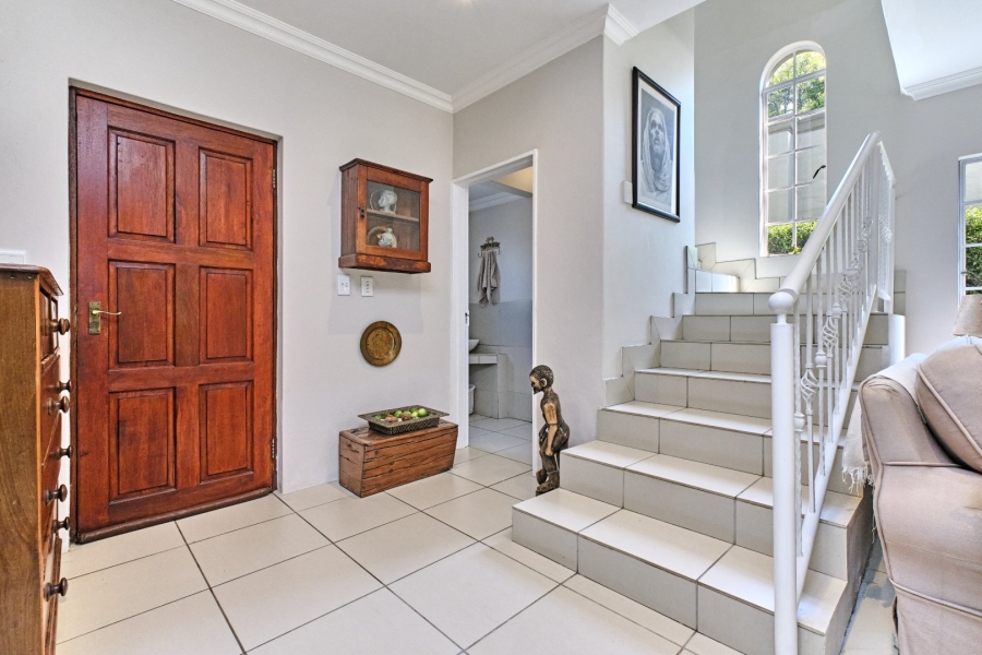 6 Bedroom Property for Sale in Blairgowrie Gauteng