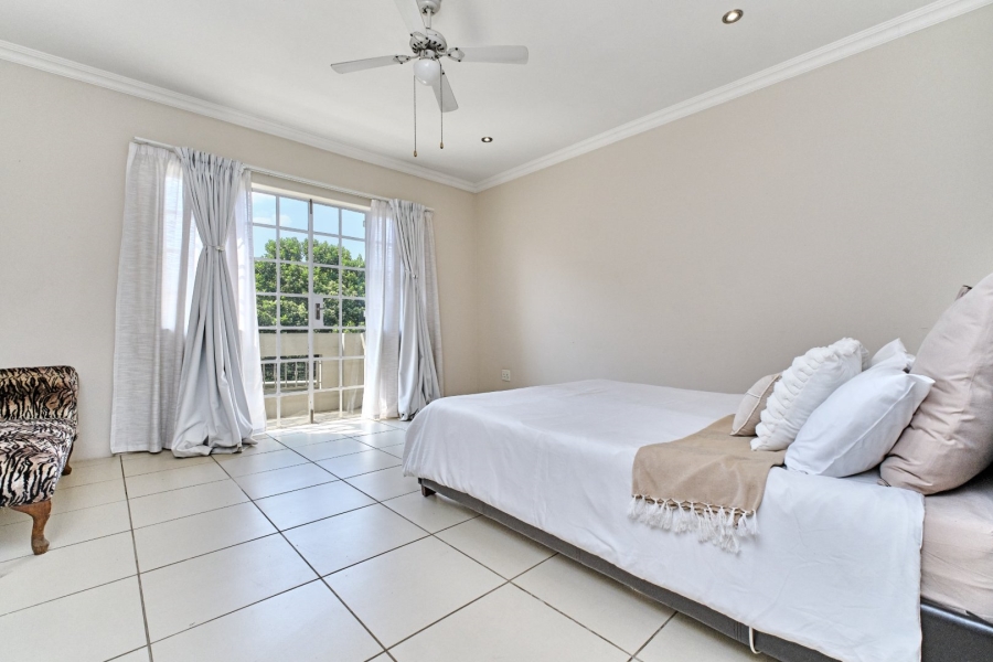 6 Bedroom Property for Sale in Blairgowrie Gauteng