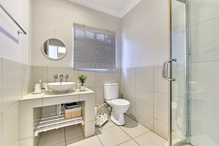 6 Bedroom Property for Sale in Blairgowrie Gauteng