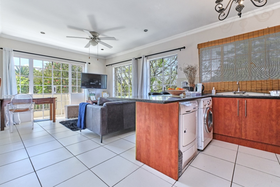 6 Bedroom Property for Sale in Blairgowrie Gauteng