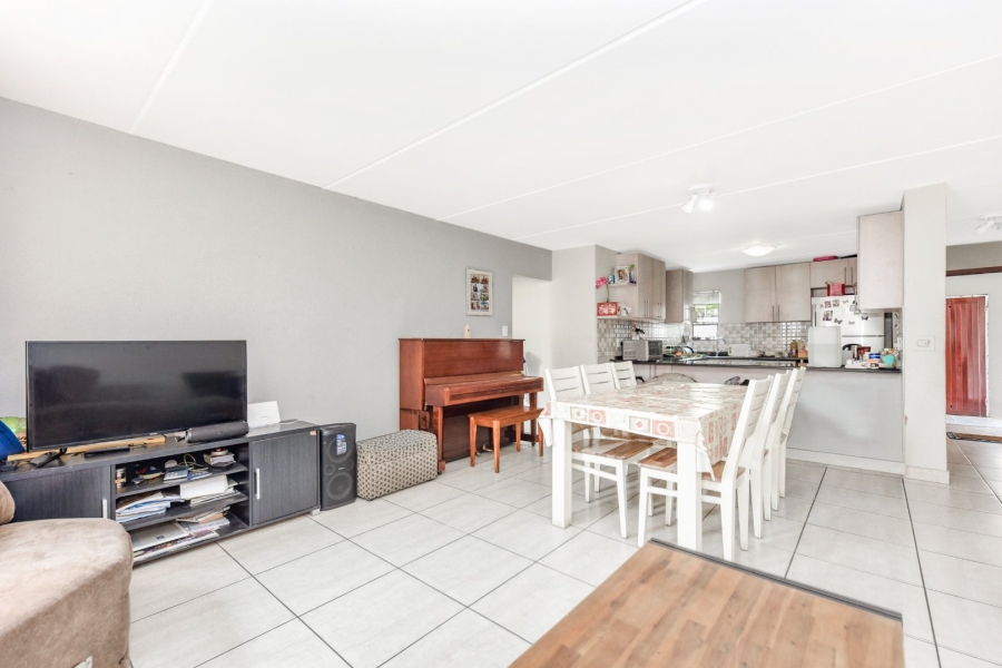 3 Bedroom Property for Sale in Edenburg Gauteng