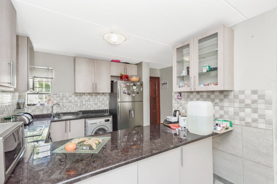 3 Bedroom Property for Sale in Edenburg Gauteng