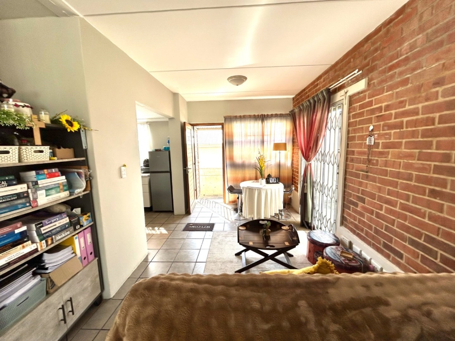  Bedroom Property for Sale in Houghton Estate Gauteng