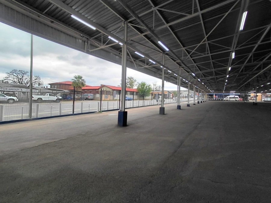 To Let Commercial Property for Rent in Gezina Gauteng