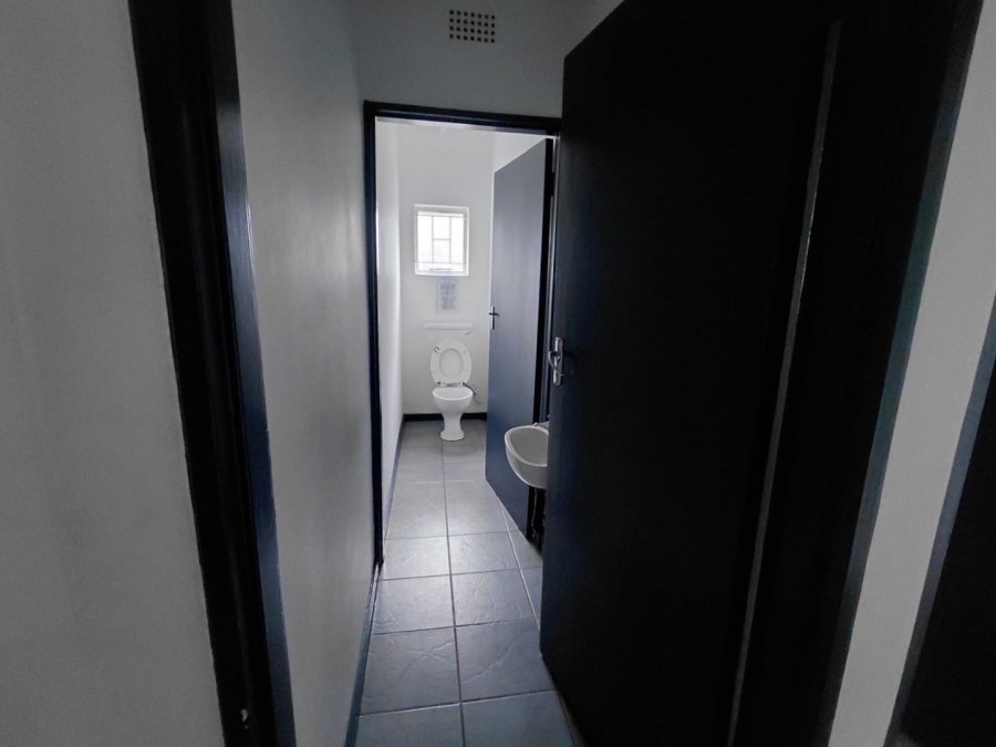 To Let Commercial Property for Rent in Gezina Gauteng