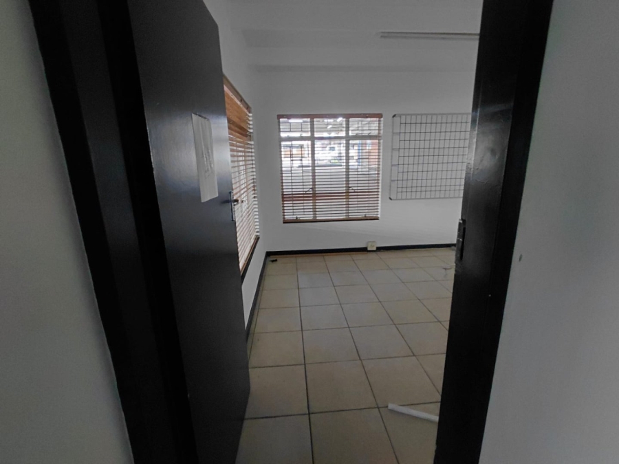 To Let Commercial Property for Rent in Gezina Gauteng