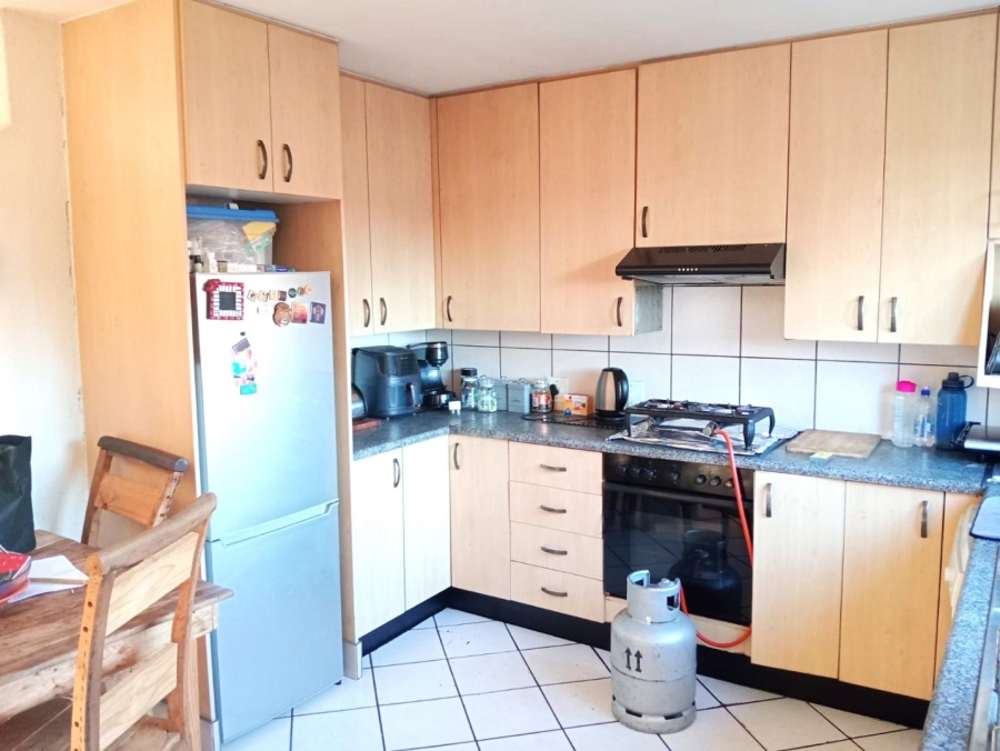 To Let 2 Bedroom Property for Rent in Florentia Gauteng