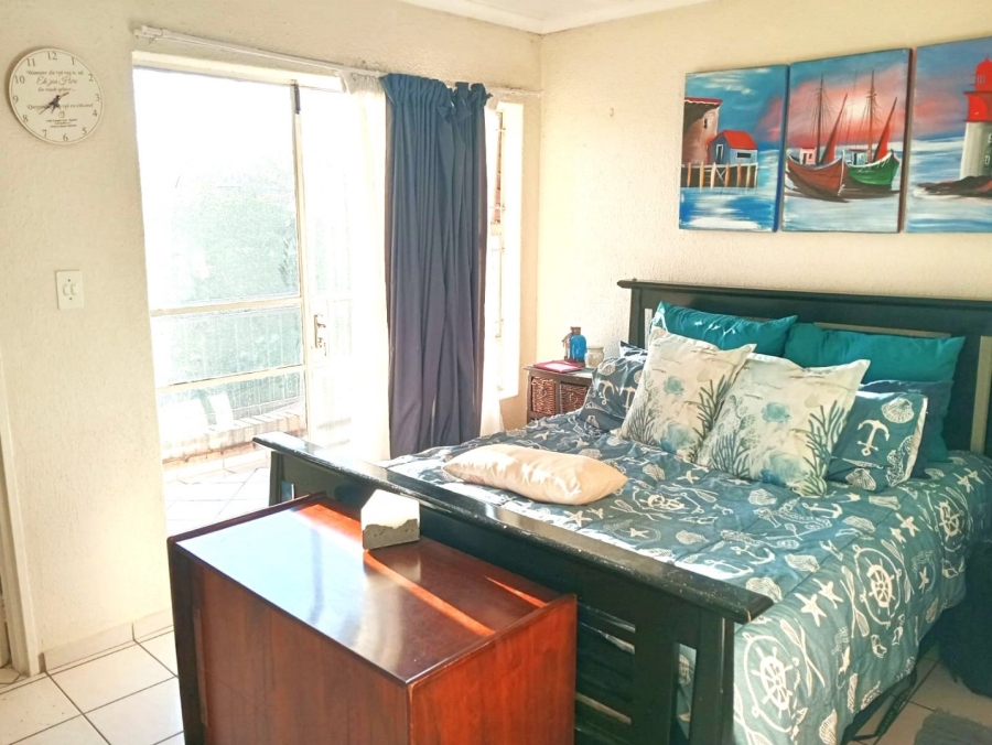 To Let 2 Bedroom Property for Rent in Florentia Gauteng