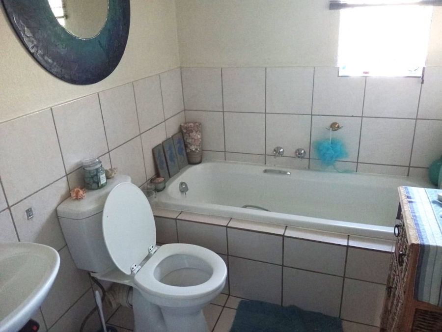 To Let 2 Bedroom Property for Rent in Florentia Gauteng