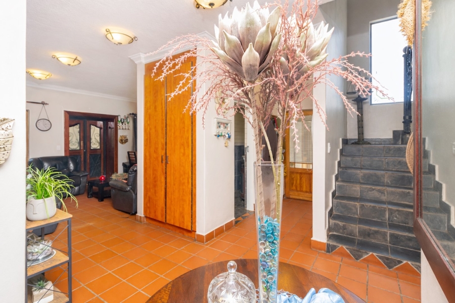 4 Bedroom Property for Sale in Highveld Gauteng