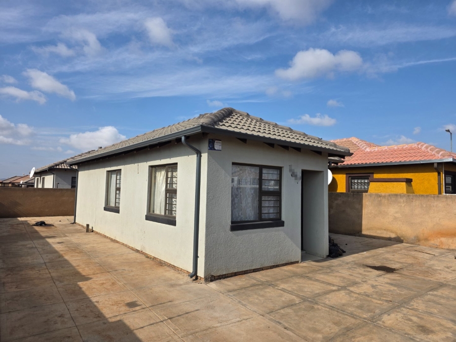 3 Bedroom Property for Sale in Soshanguve VV Gauteng