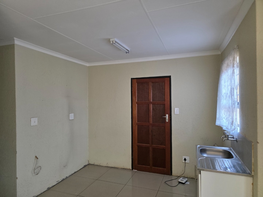 3 Bedroom Property for Sale in Soshanguve VV Gauteng