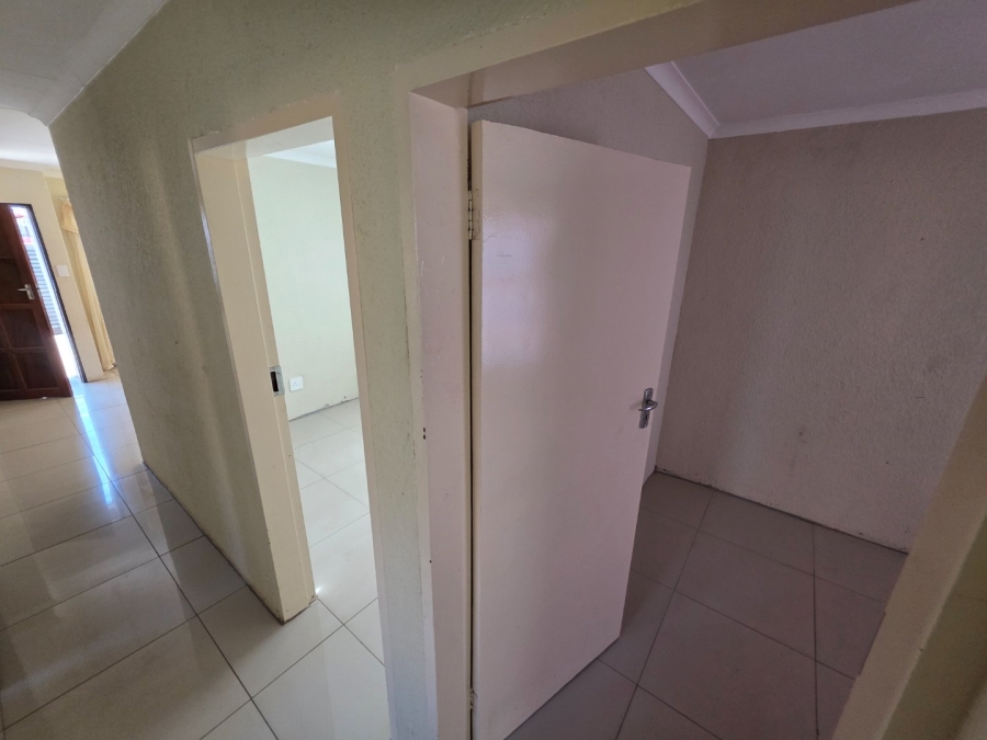 3 Bedroom Property for Sale in Soshanguve VV Gauteng