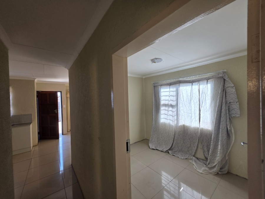 3 Bedroom Property for Sale in Soshanguve VV Gauteng