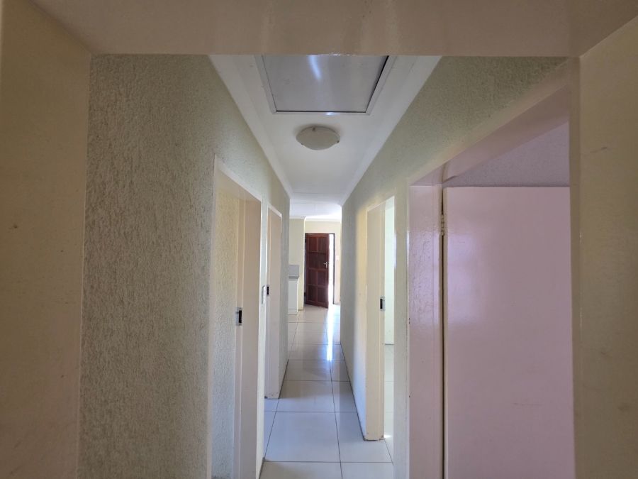 3 Bedroom Property for Sale in Soshanguve VV Gauteng