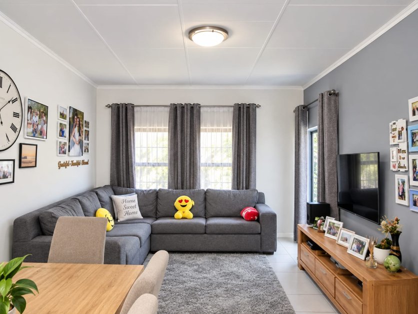 2 Bedroom Property for Sale in Greenstone Ridge Gauteng