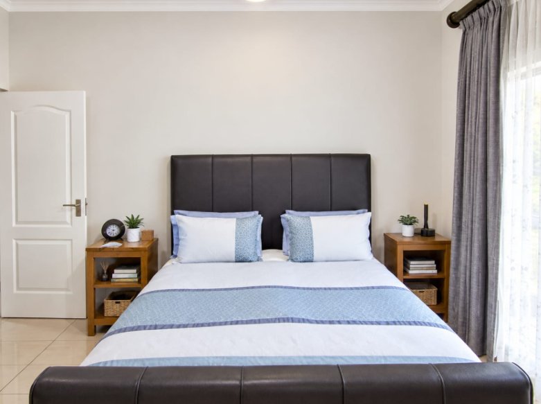 2 Bedroom Property for Sale in Greenstone Ridge Gauteng