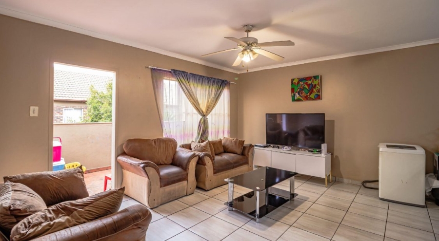 2 Bedroom Property for Sale in Eden Glen Gauteng