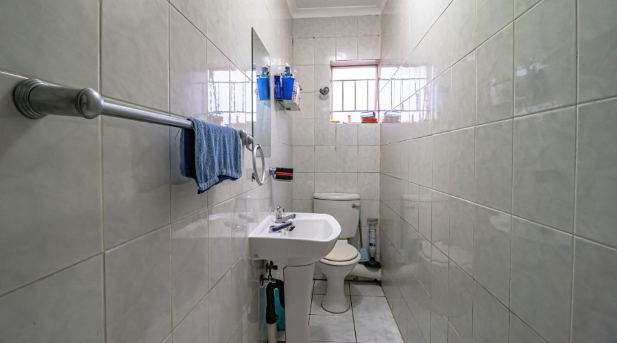 2 Bedroom Property for Sale in Eden Glen Gauteng