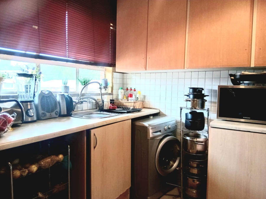 1 Bedroom Property for Sale in Benoni Central Gauteng