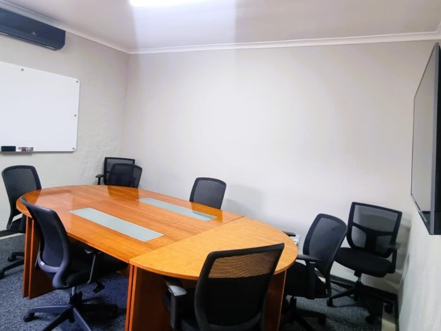 To Let Commercial Property for Rent in Fontainebleau Gauteng