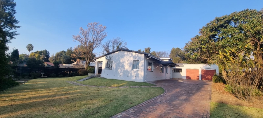 To Let Commercial Property for Rent in Fontainebleau Gauteng