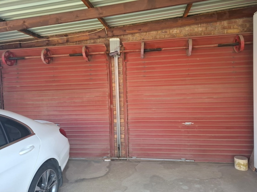2 Bedroom Property for Sale in Terenure Gauteng