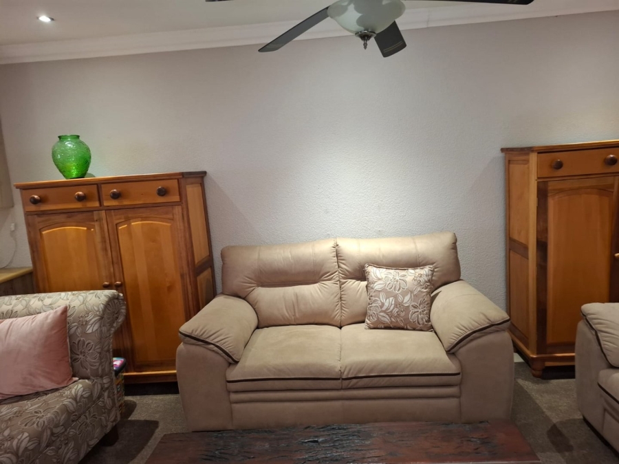 2 Bedroom Property for Sale in Terenure Gauteng