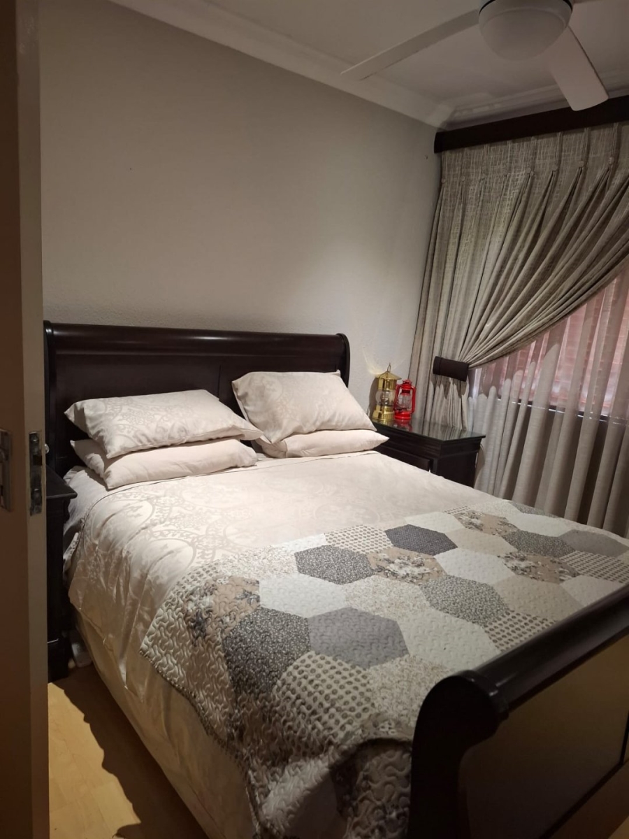 2 Bedroom Property for Sale in Terenure Gauteng