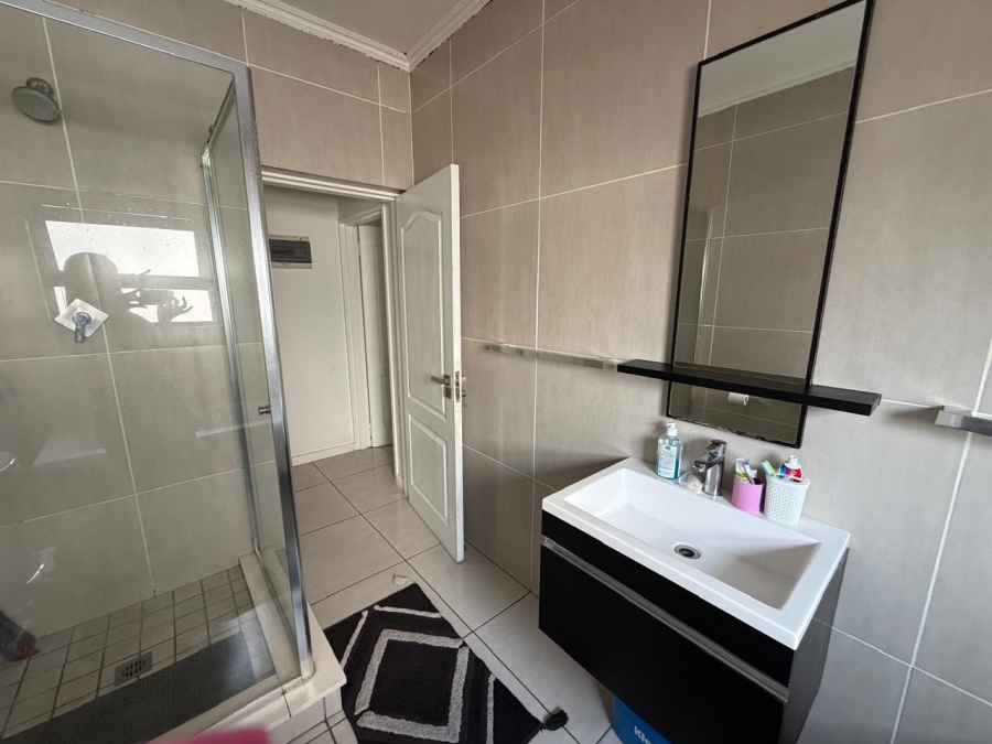 3 Bedroom Property for Sale in Greenstone Hill Gauteng