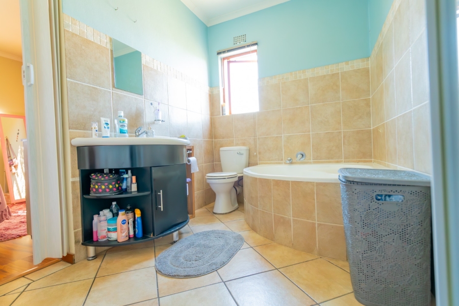 1 Bedroom Property for Sale in Northwold Gauteng