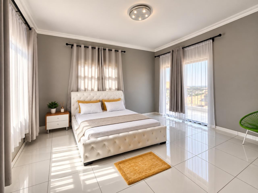 4 Bedroom Property for Sale in South Crest Gauteng