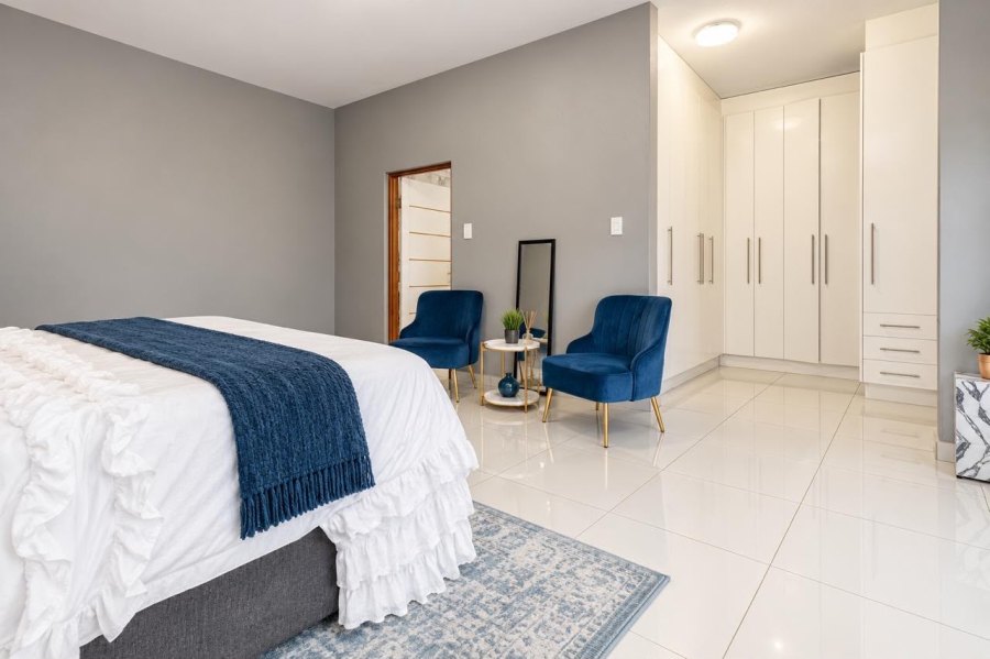 4 Bedroom Property for Sale in South Crest Gauteng