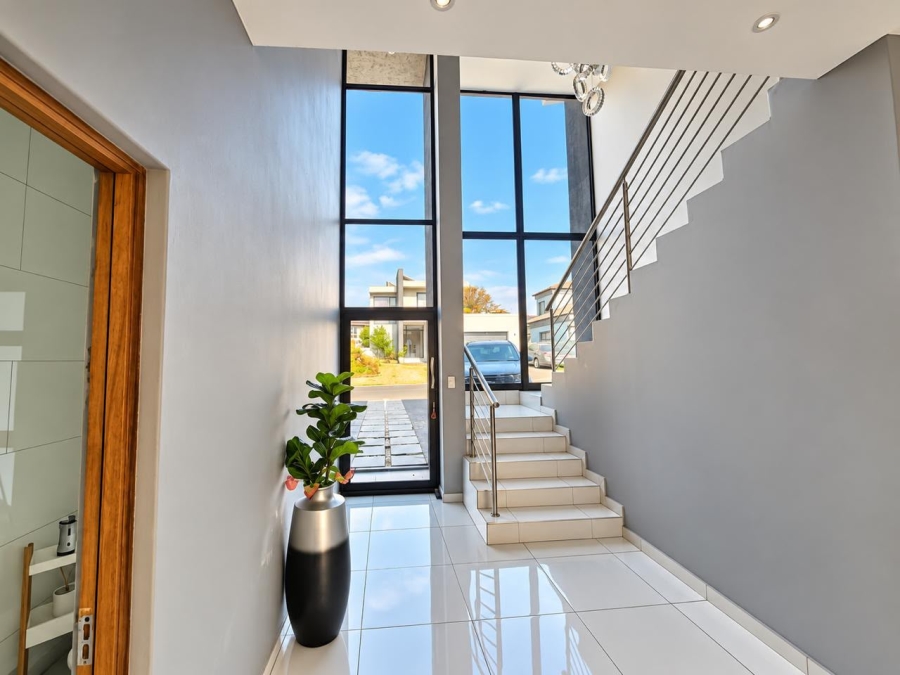 4 Bedroom Property for Sale in South Crest Gauteng