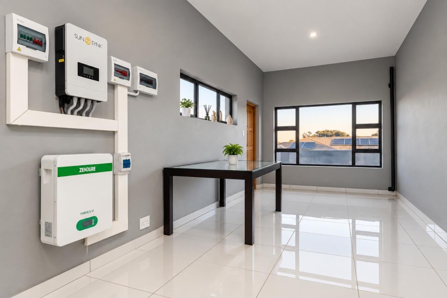 4 Bedroom Property for Sale in South Crest Gauteng