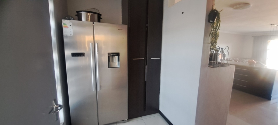 2 Bedroom Property for Sale in Solheim Gauteng