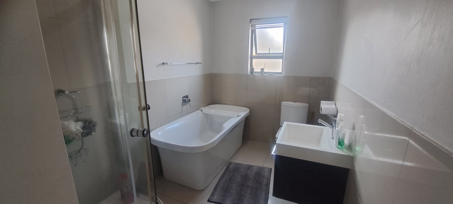 2 Bedroom Property for Sale in Solheim Gauteng