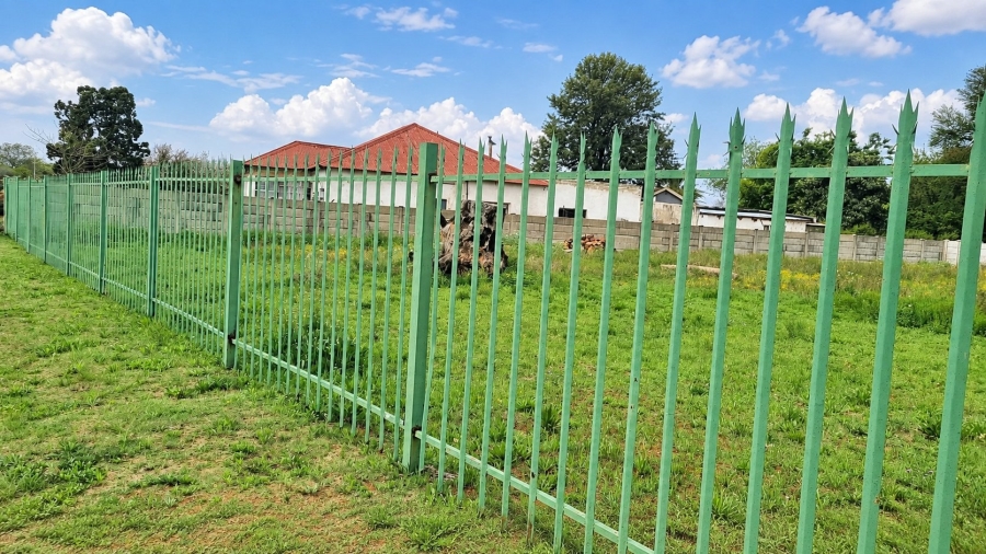 Commercial Property for Sale in Kookrus Gauteng