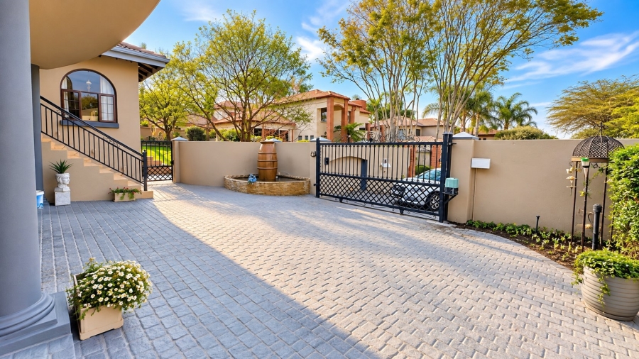 5 Bedroom Property for Sale in Irene View Estate Gauteng