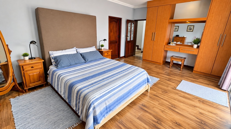 5 Bedroom Property for Sale in Irene View Estate Gauteng
