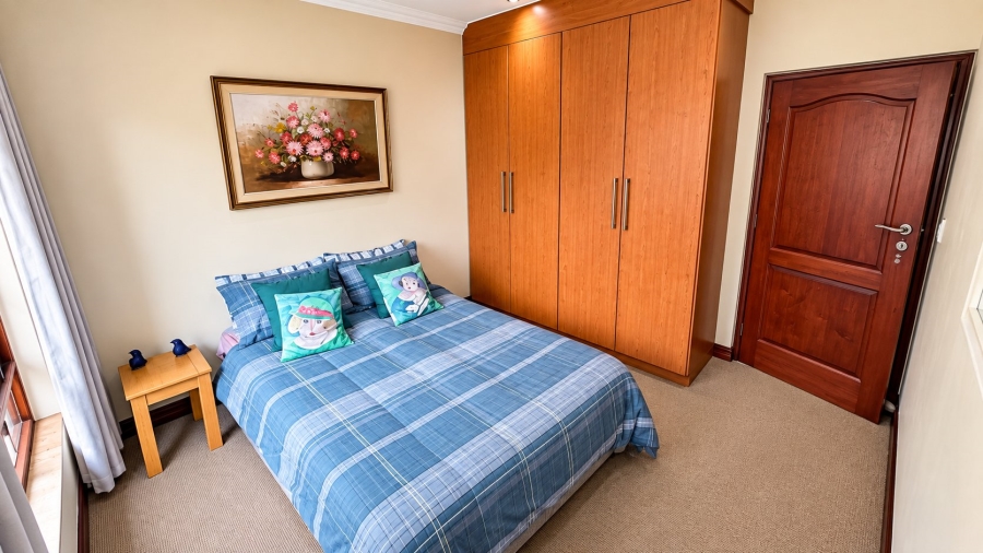 5 Bedroom Property for Sale in Irene View Estate Gauteng