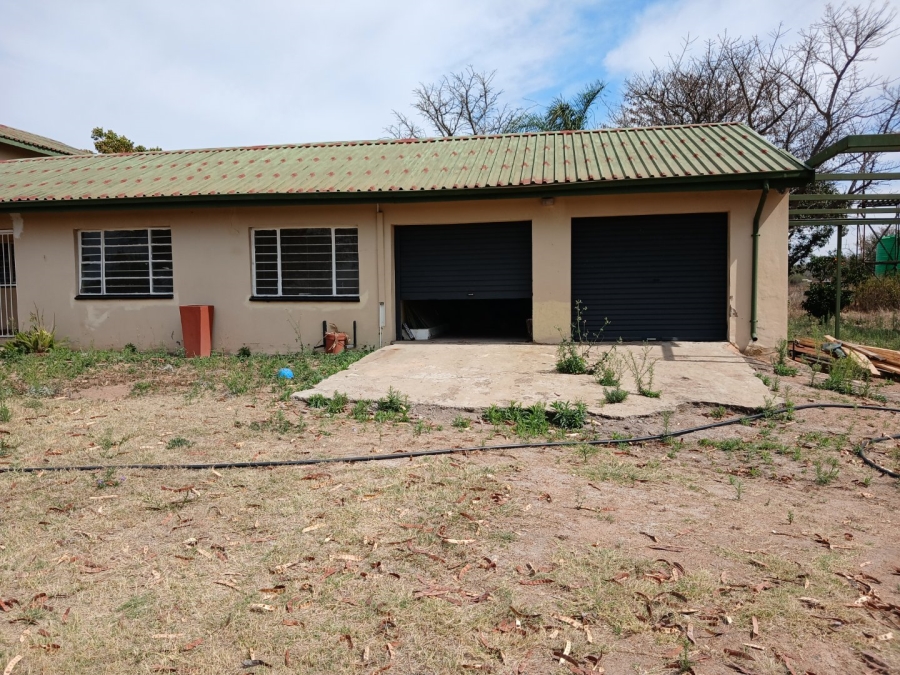 Commercial Property for Sale in Vasfontein AH Gauteng