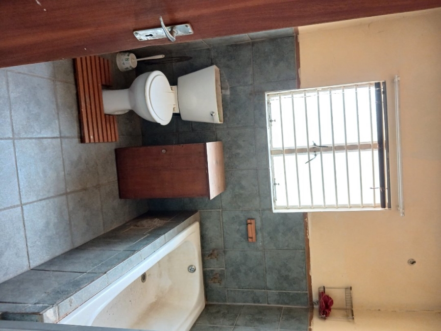 Commercial Property for Sale in Vasfontein AH Gauteng