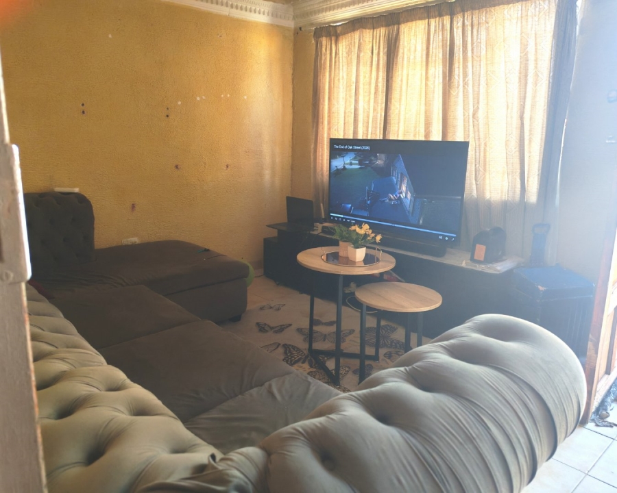 2 Bedroom Property for Sale in Soshanguve F Gauteng