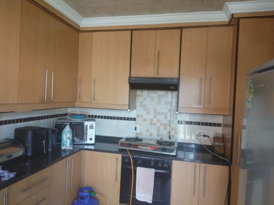 3 Bedroom Property for Sale in Diepkloof Gauteng