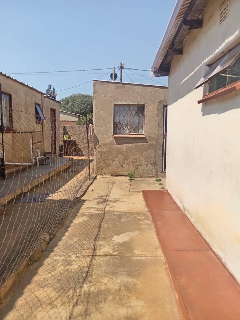 1 Bedroom Property for Sale in Ga-Rankuwa View Gauteng