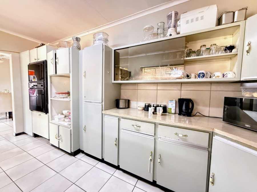 4 Bedroom Property for Sale in Rietfontein Gauteng