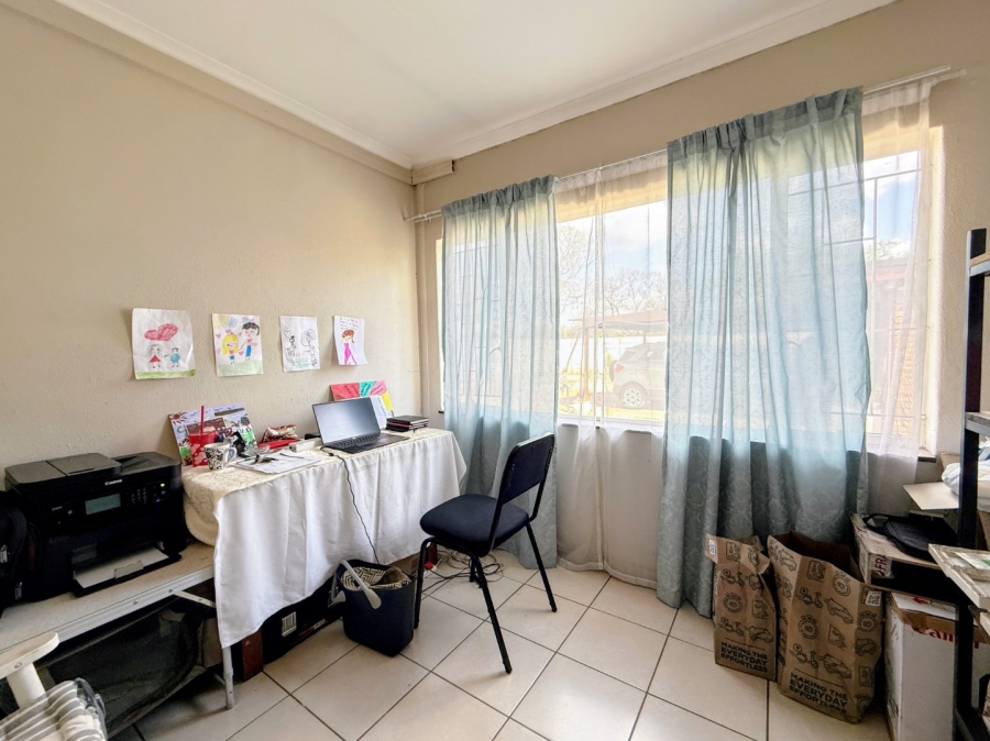 4 Bedroom Property for Sale in Rietfontein Gauteng